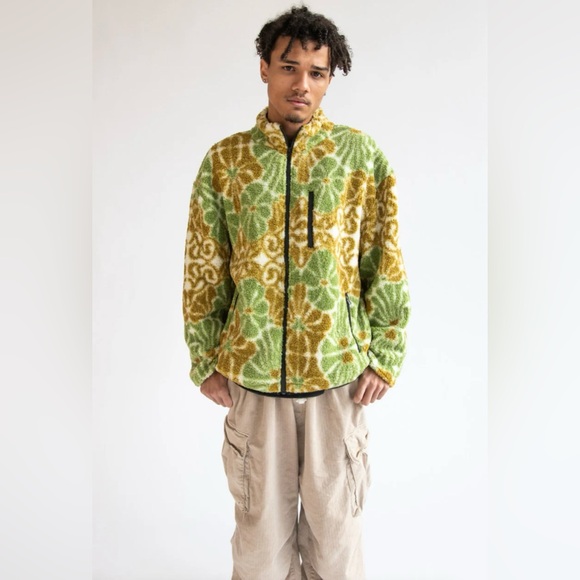 Free Nature Floral Faux Sherpa Zip Up Jacket F1 - Picture 1 of 11